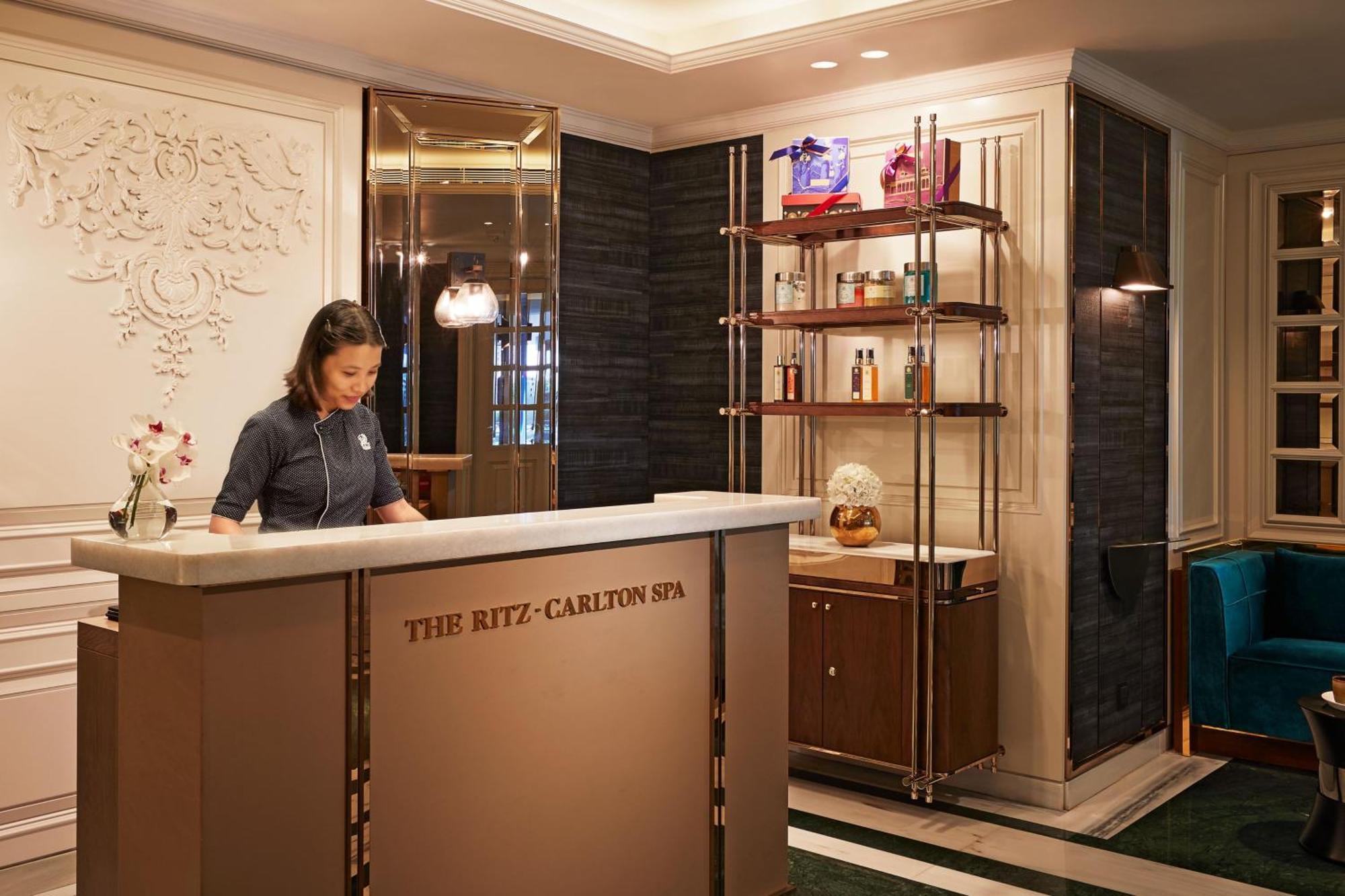 The Ritz-Carlton, Pune Eksteriør billede
