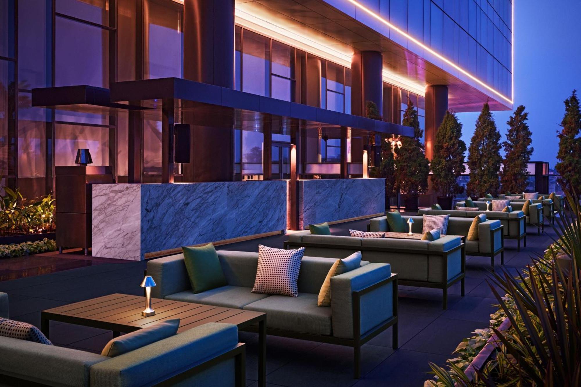 The Ritz-Carlton, Pune Eksteriør billede