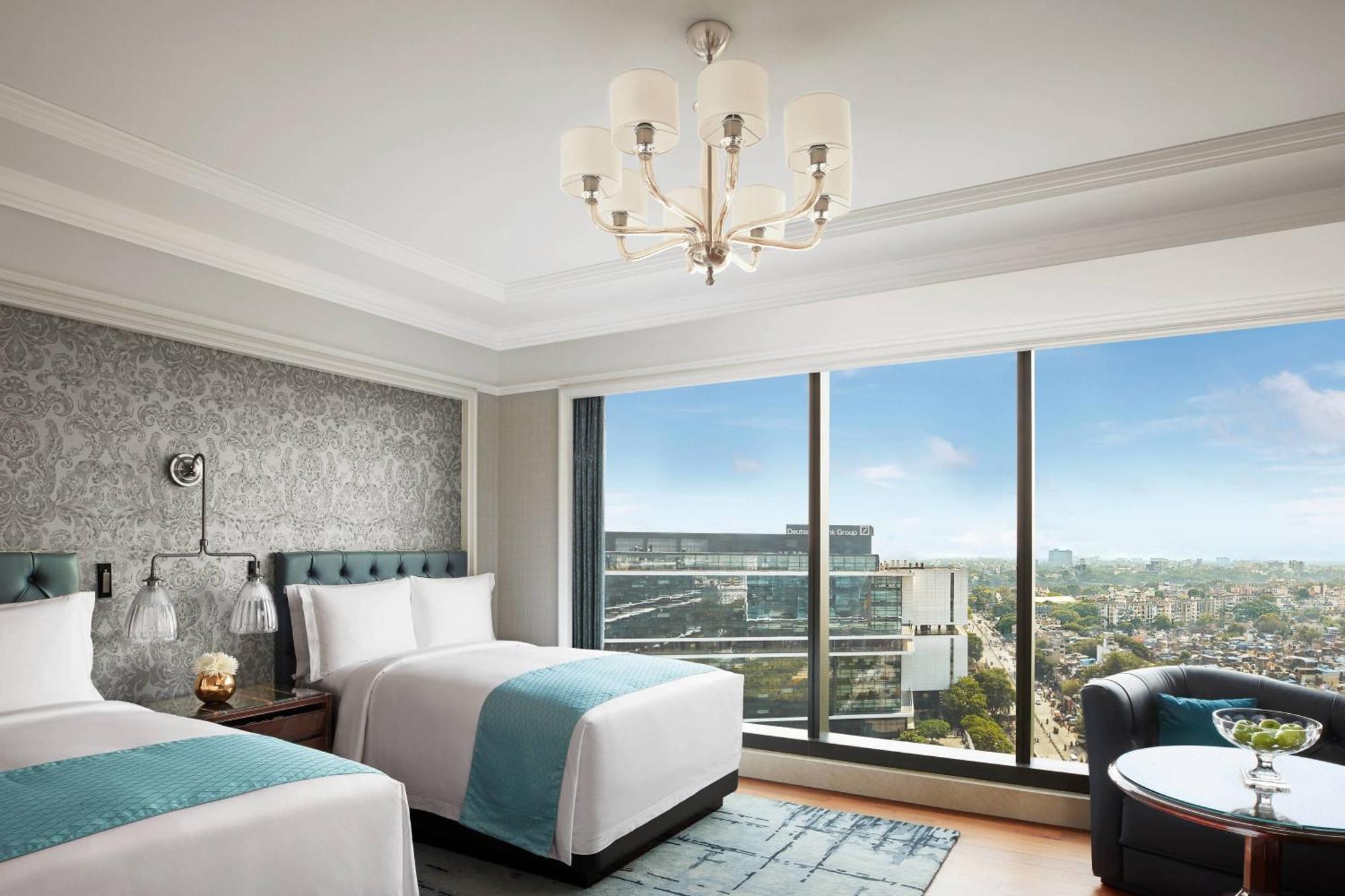 The Ritz-Carlton, Pune Eksteriør billede