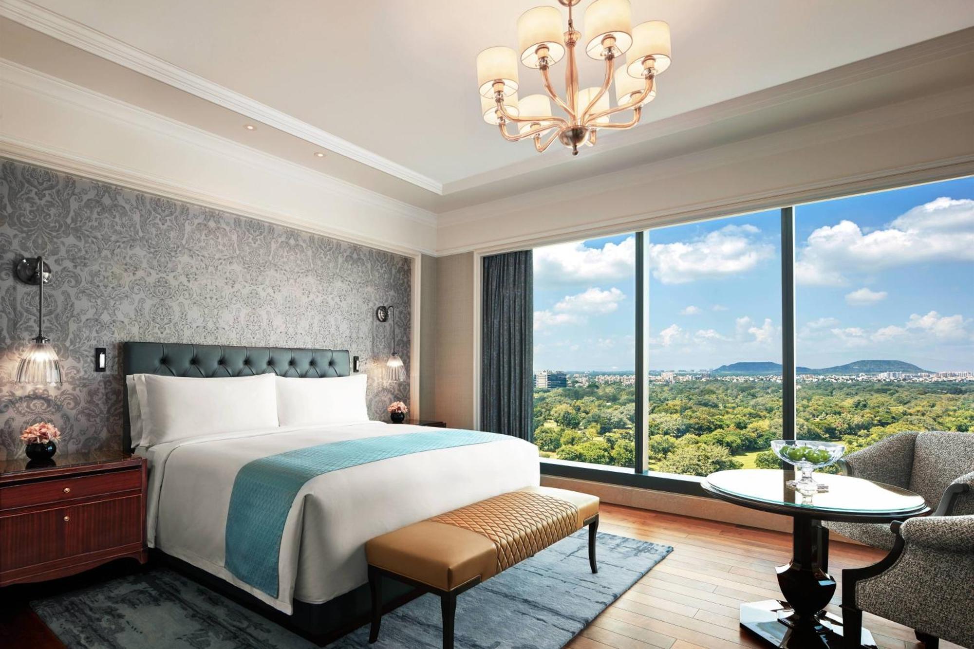 The Ritz-Carlton, Pune Eksteriør billede