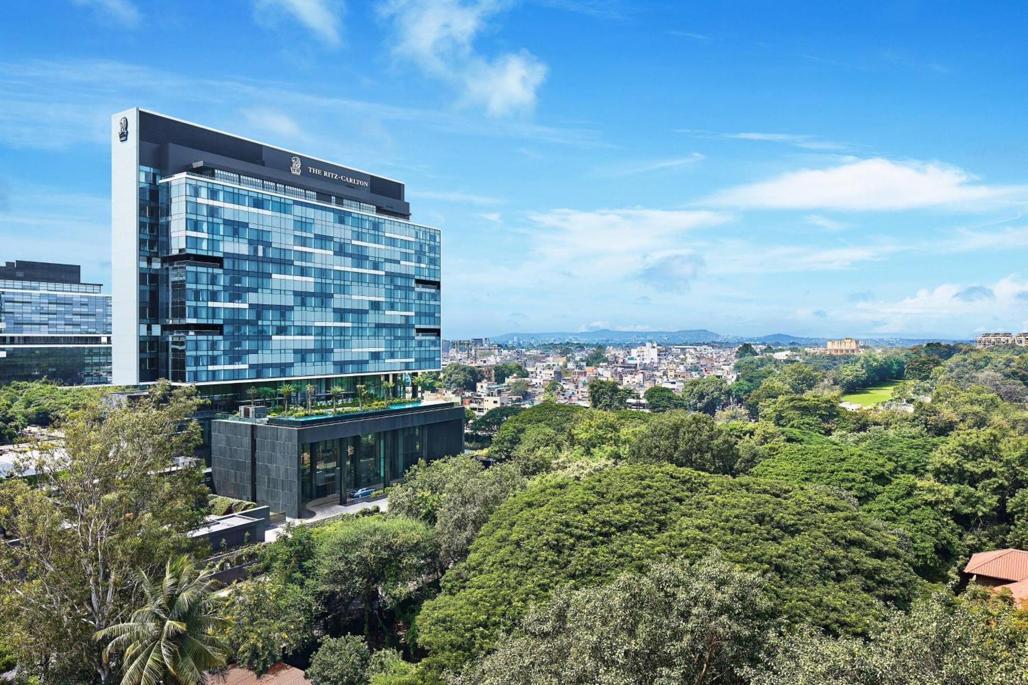 The Ritz-Carlton, Pune Eksteriør billede